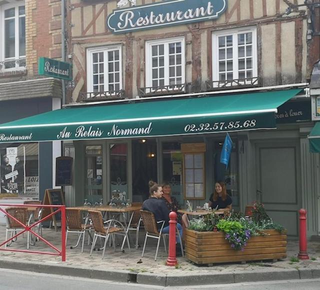 Chambre Independante Au Relais Normand Cormeilles  Zewnętrze zdjęcie